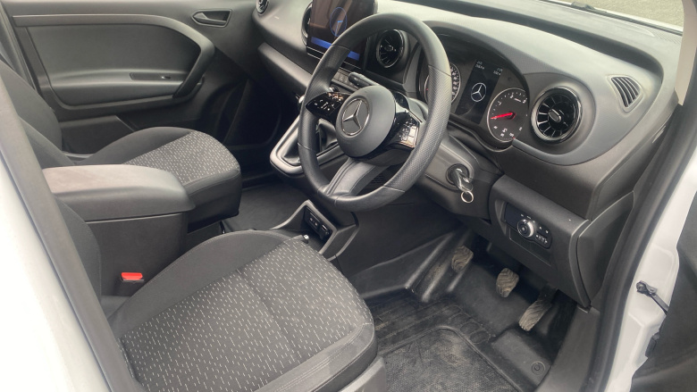 Mercedes-Benz Citan L1 Diesel 110CDI Pro Van